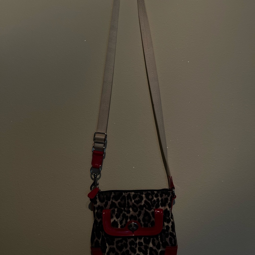 Coach Black Crossbody Bag with Sleek Design